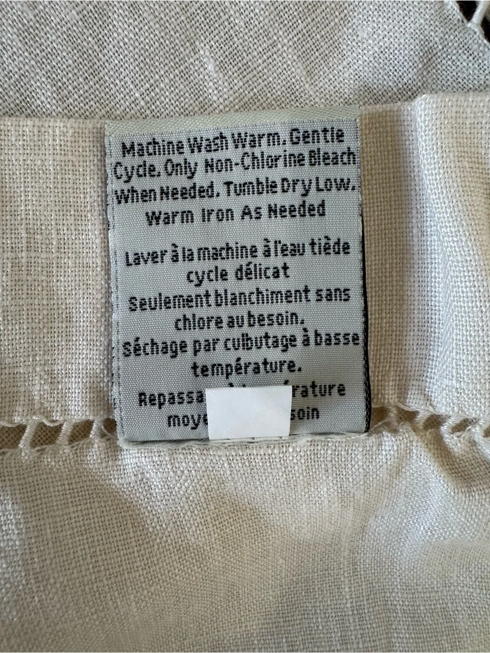 Pottery Barn Natural Linen Table Runner with Napkin Set